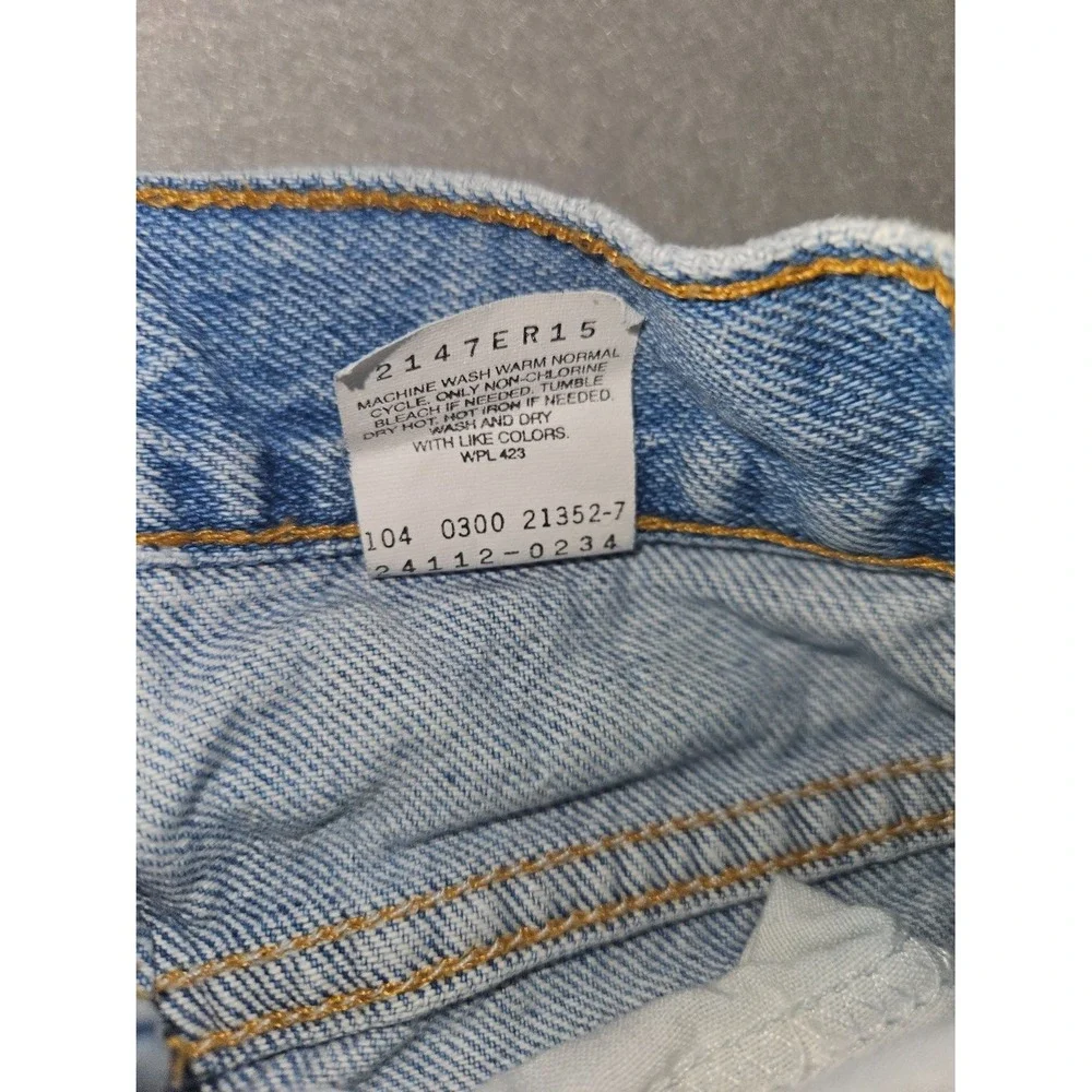 Vintage Levi's 550 Jeans Kids Size 7 Relaxed Fit Light Wash Cotton 24112-0234